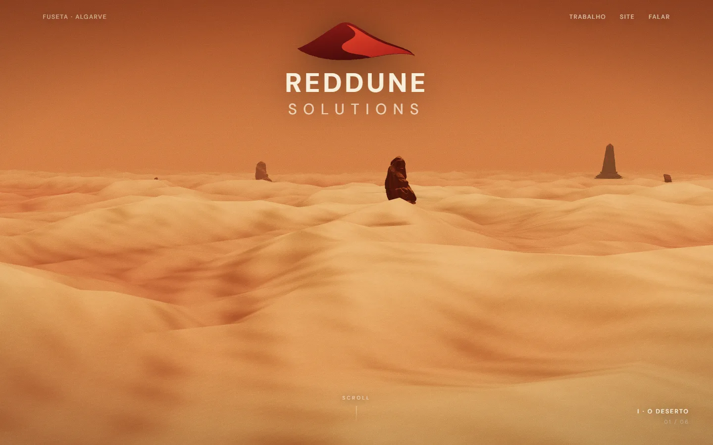 Captura do Red Dune: dunas cor de laranja em 3D e um monólito ao longe, por baixo do logótipo Reddune.